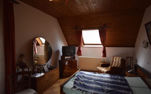 Grande maison en exclusivité à Albé  SOUS COMPROMIS