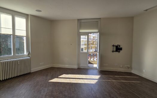 Bel appartement de caractère de 115,06 m² au 1er étage d’une maison