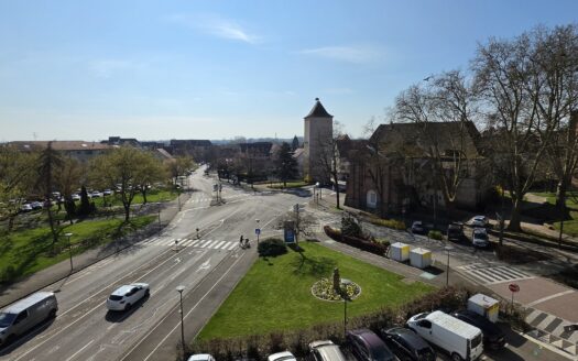 Trois pieces en duplex à Selestat
