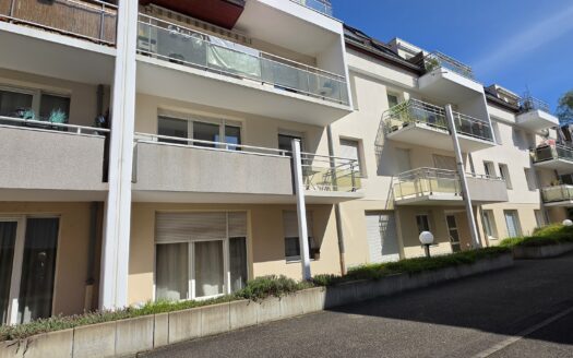Appartement 2 pièces avec balcon et parking Strasbourg Neudorf
